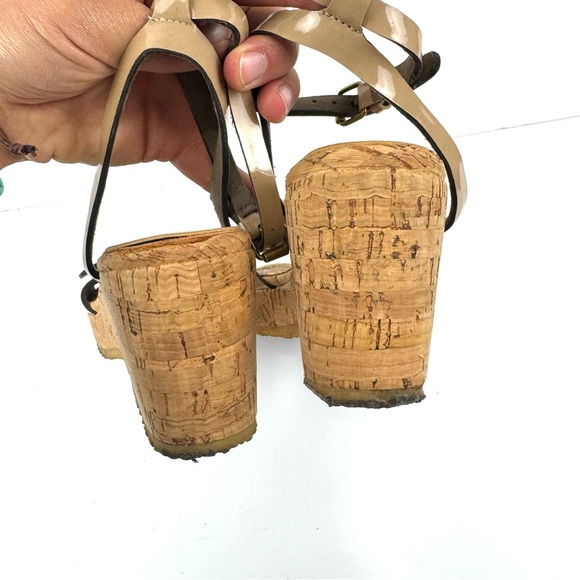 Stella Mccartney Patent Leather Ankle Strapped Cork Wedge Sandals Women’s Sz 6 - Picture 5 of 7